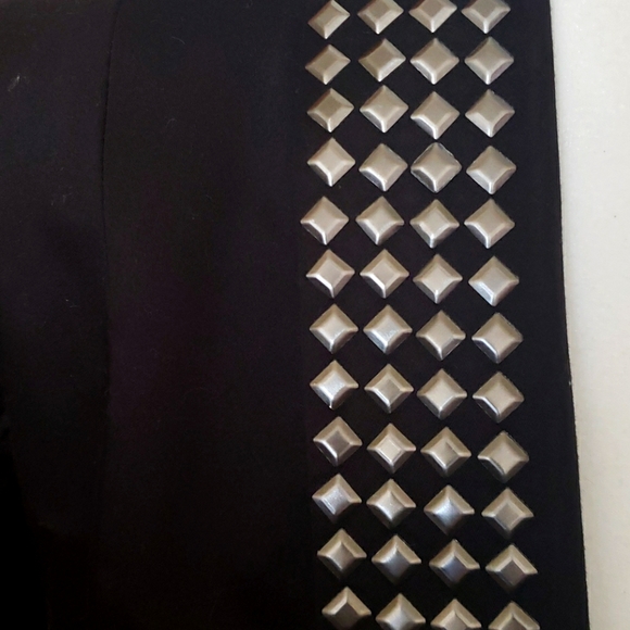 JS Studded Collar Blazer 🤩 - Picture 3 of 5